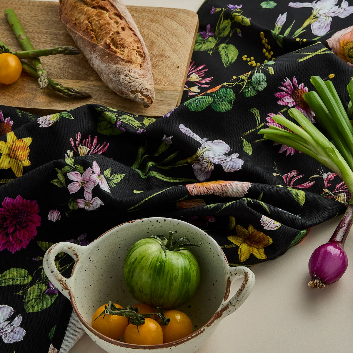 Luxury 'Bountiful Blooms' Tea Towel