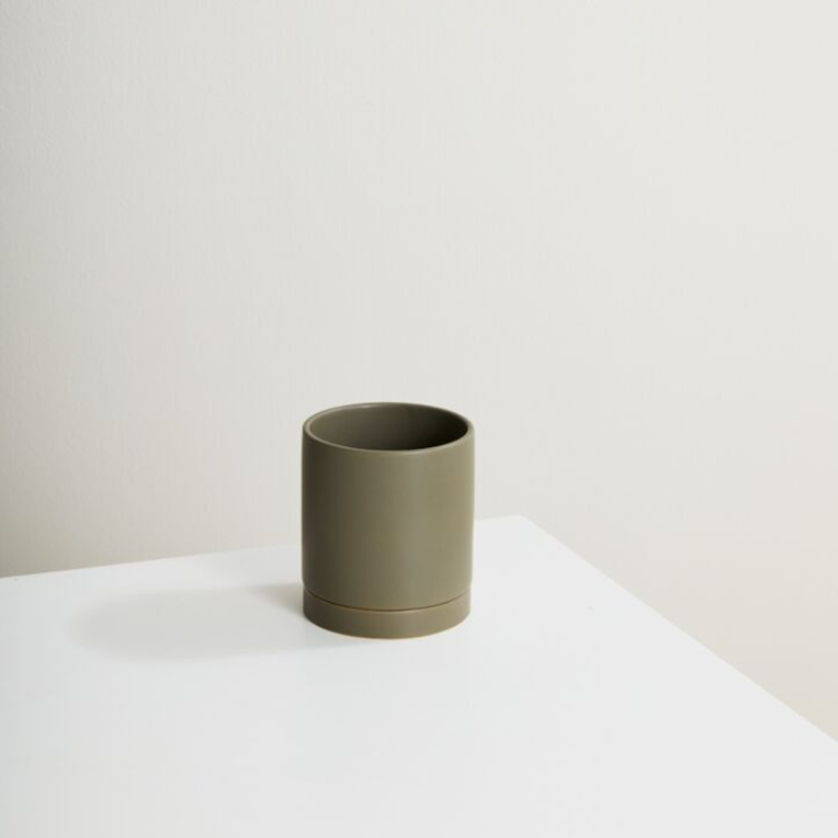 Romey Pot 5x5.75 Neutral Moss