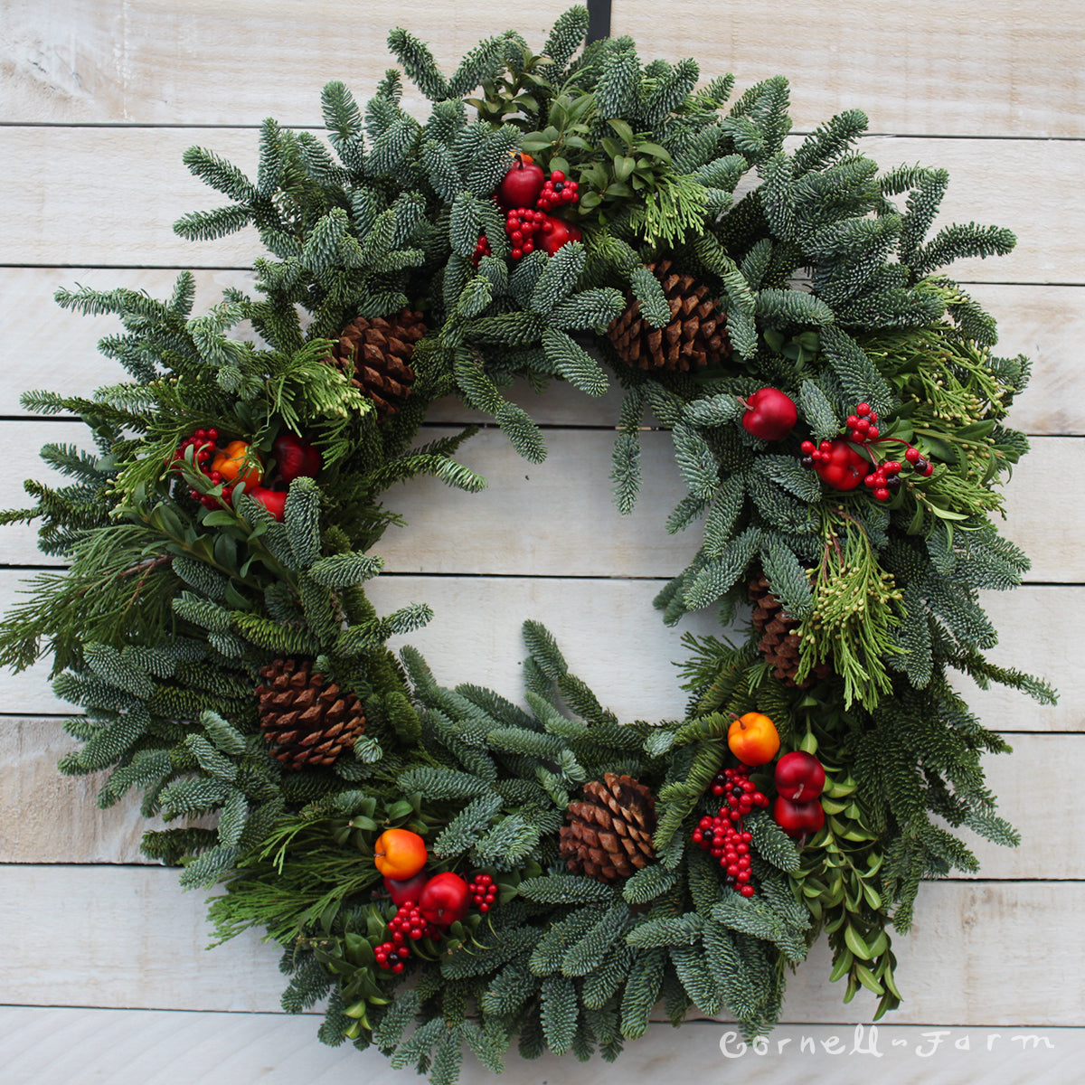 Specialty Wreaths 14in Royal Fruit