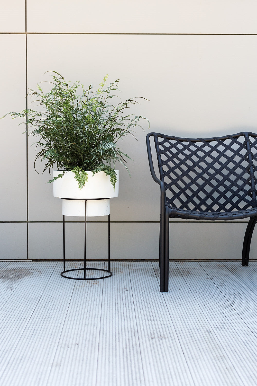 Moa Pot+Plant Stand 15x24.25